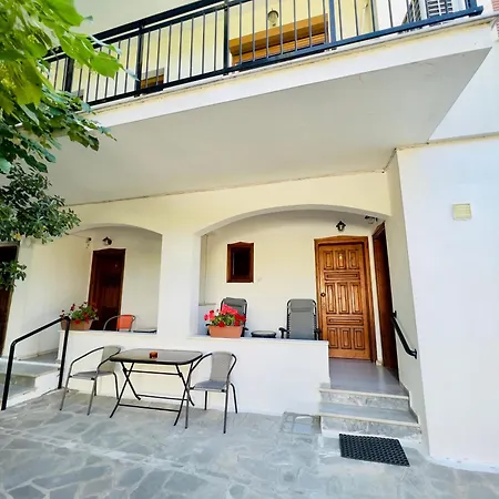 Elena * Skala Rachoni (Thasos)